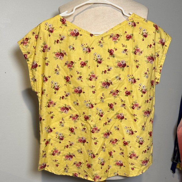 Chic Floral Yellow Blouse handmade shirt by “pancakes on Sunday” - Picture 1 of 4